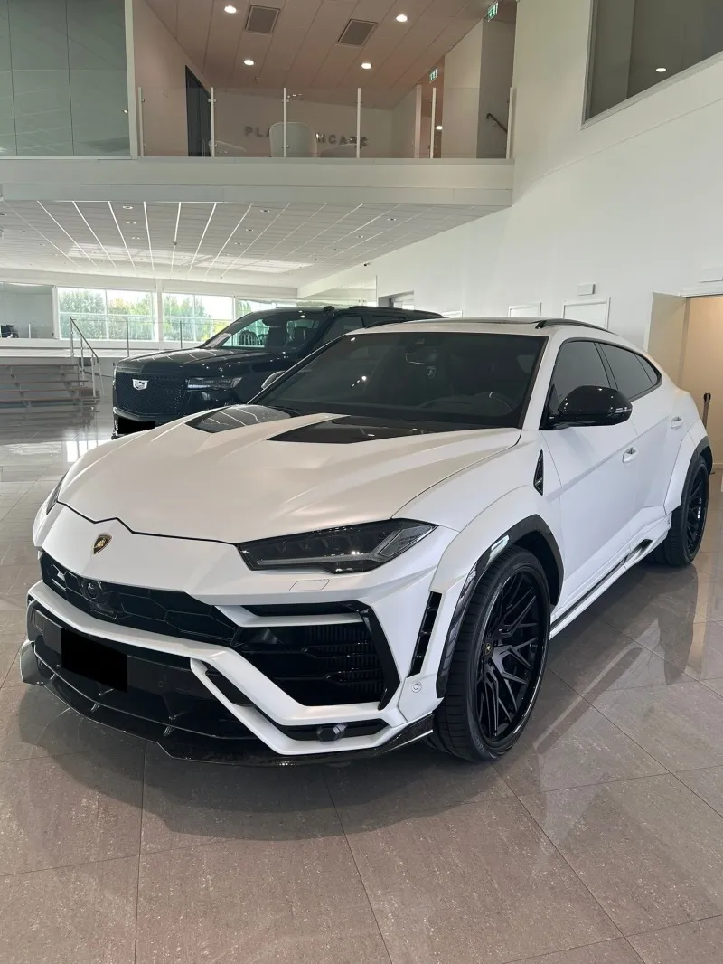 Lamborghini Urus 4.0 V8 Capristo Image 1